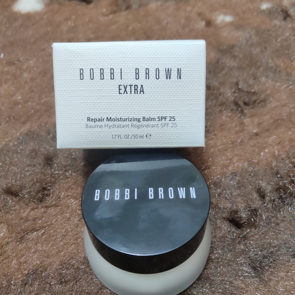 Bobby Brown Extra Repair Moisturizing Balm SPF 25
